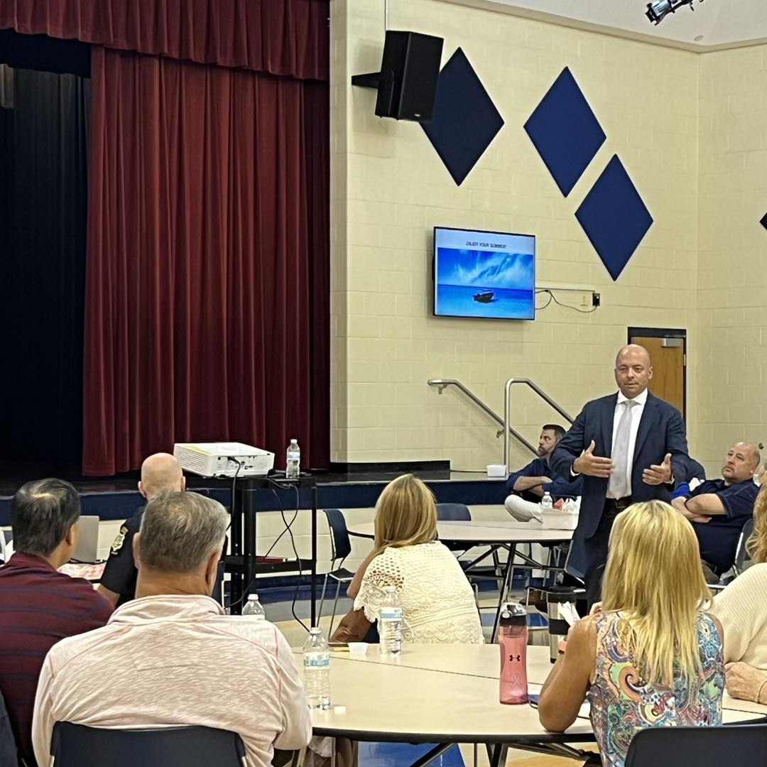Grove City Police Department LT. Stern leads a training seminar with administrators